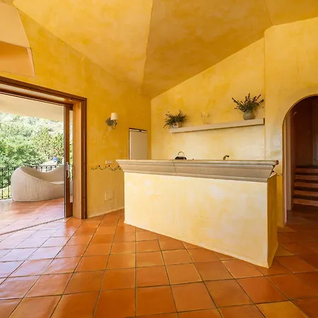 Paola Villa Villasimius